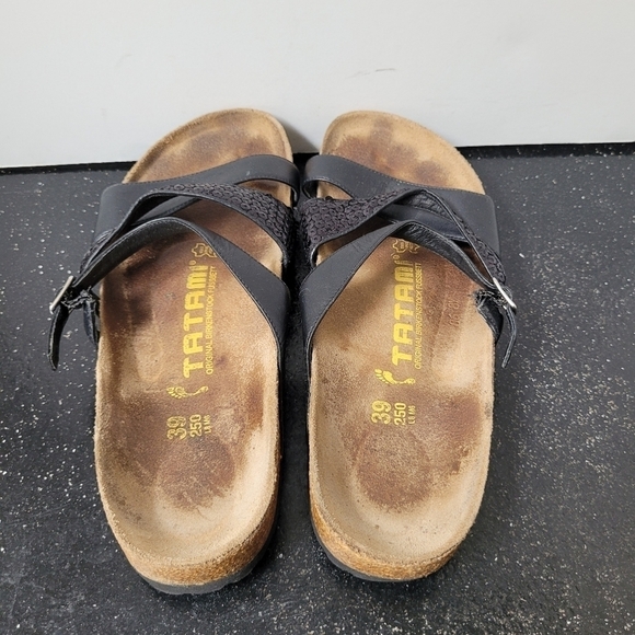 Birkenstock Tatumi Black 3 Strap Sandals - Picture 2 of 5